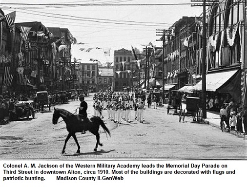 Memorial Day Parade at Alton